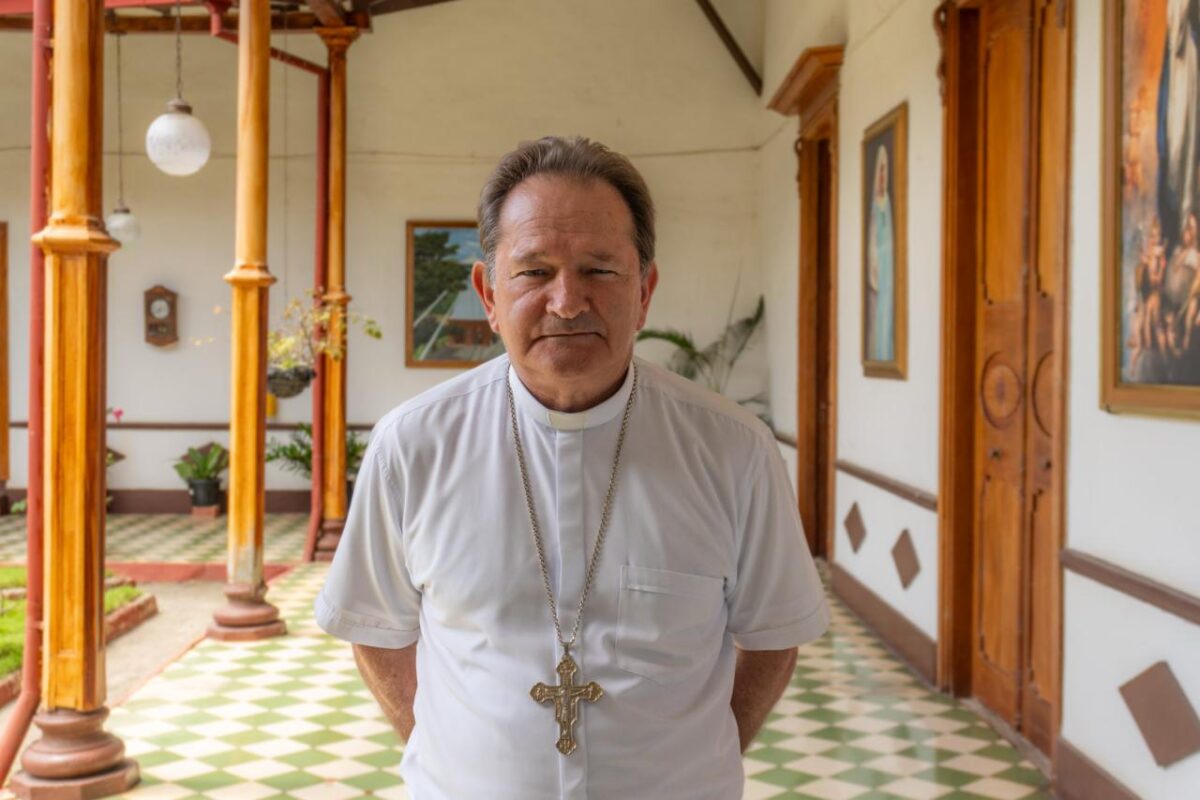 “MINERÍA SÍ, PERO BIEN HECHA” ARZOBISPO DE SANTA FE DE ANTIOQUIA “MINERÍA SÍ, PERO BIEN HECHA” ARZOBISPO DE SANTA FE DE ANTIOQUIA