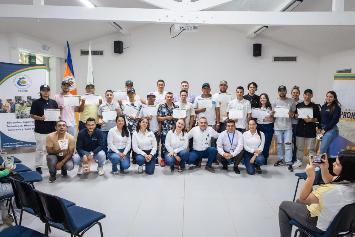 ¡Mirá! 15 jóvenes del Suroeste se certificaron en Mecánica de Motos con el impulso de Projericó ¡Mirá! 15 jóvenes del Suroeste se certificaron en Mecánica de Motos con el impulso de Projericó