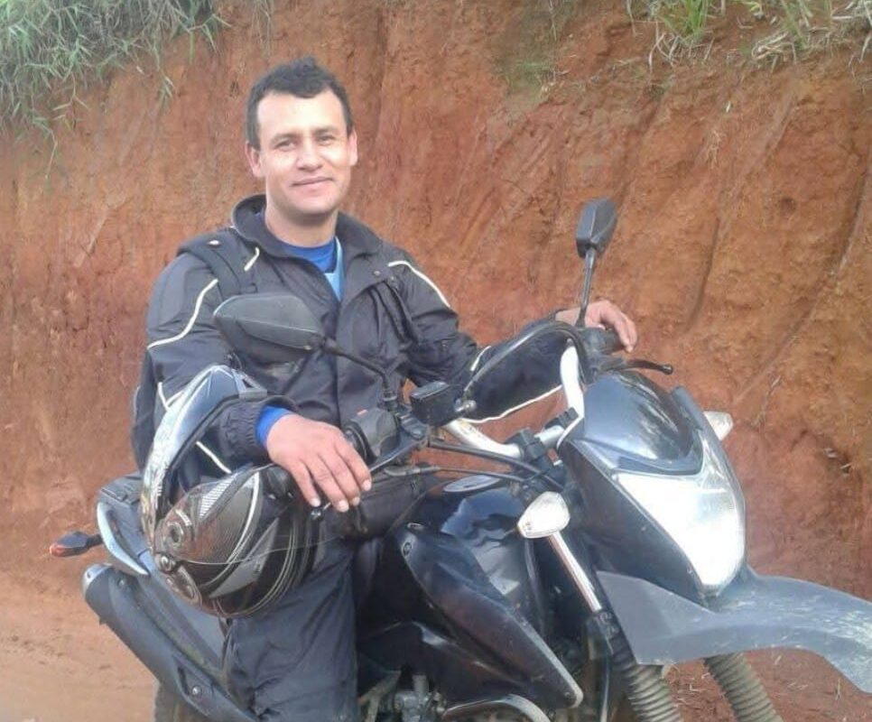 QUINCE AÑOS, UN PROYECTO Y UNA VIDA TRANSFORMADA QUINCE AÑOS, UN PROYECTO Y UNA VIDA TRANSFORMADA