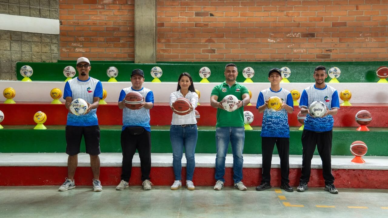 QUEBRADONA FORTALECE EL DEPORTE EN TARSO CON NUEVA DOTACIÓN